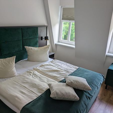 Seehotel Ecktannen Waren  Bagian luar foto