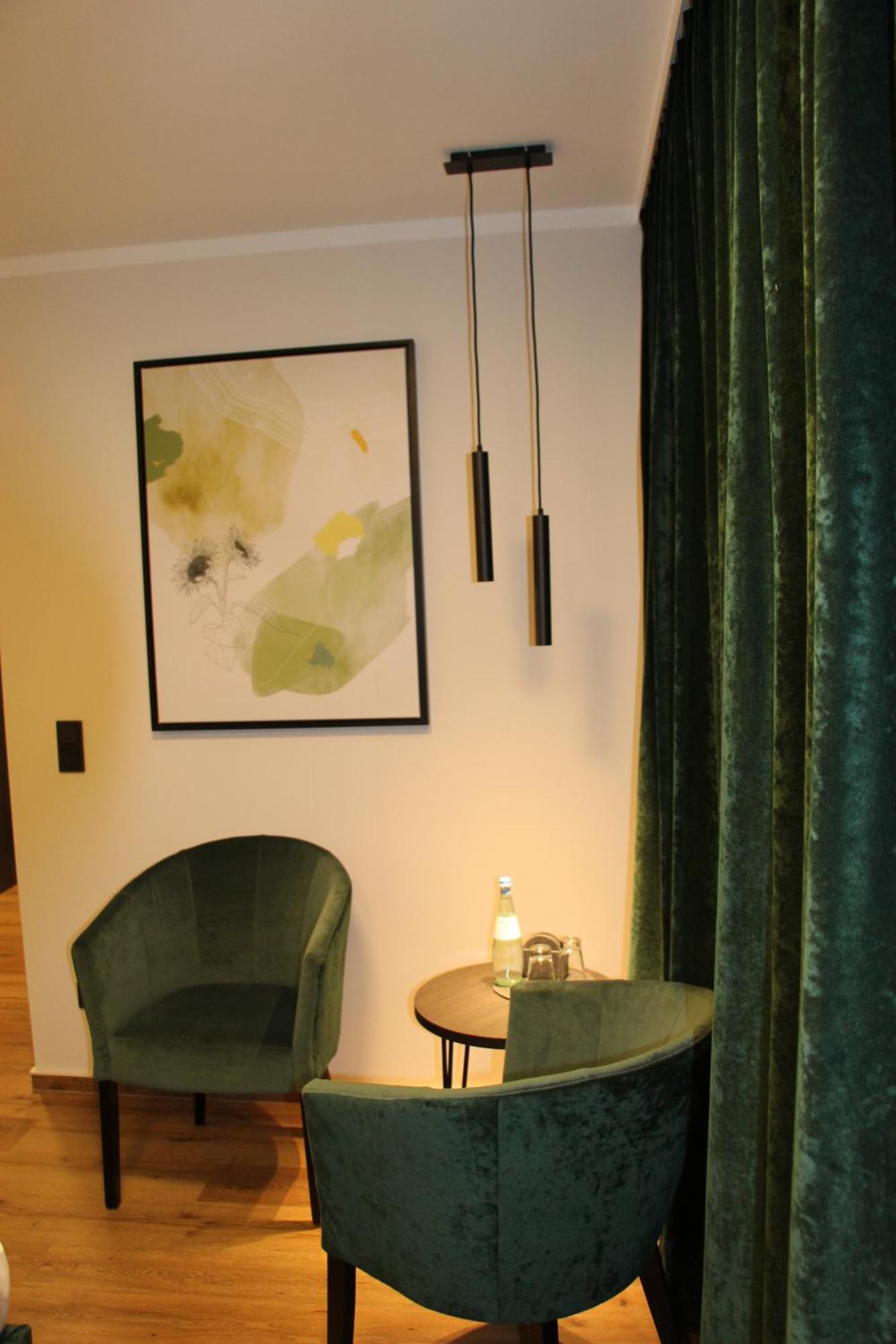 Seehotel Ecktannen Waren  Bagian luar foto